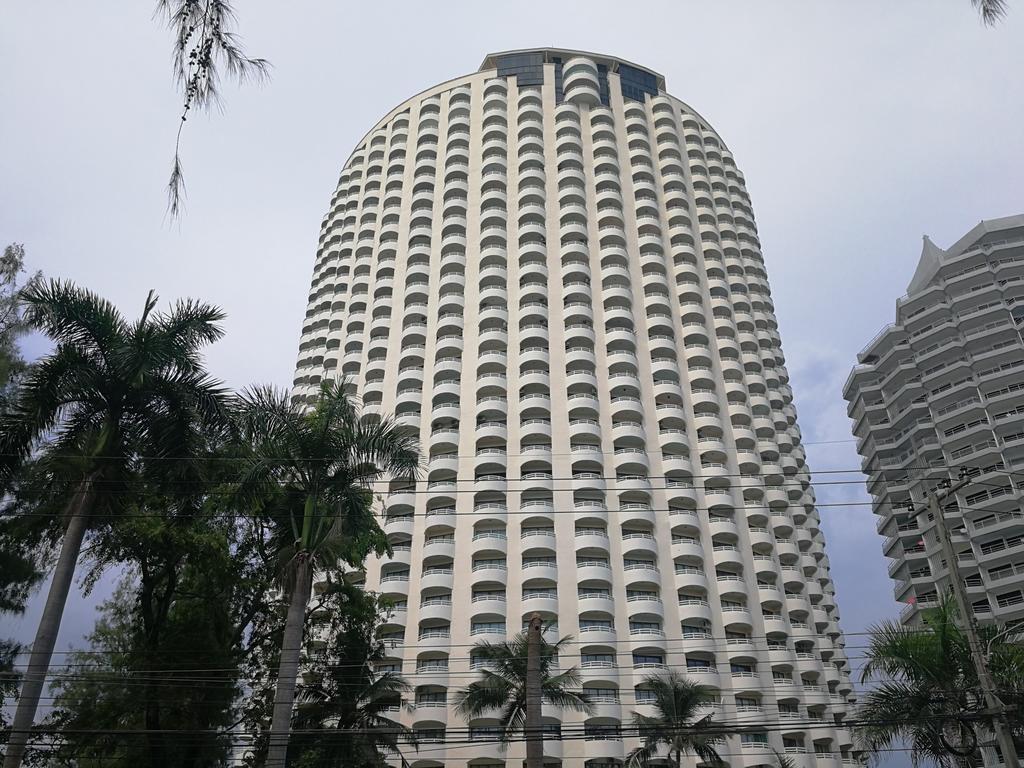雷农贵宾公寓 班佩 外观 照片